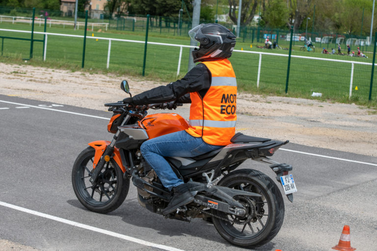 moto école Malélys à Garéoult dans le Var