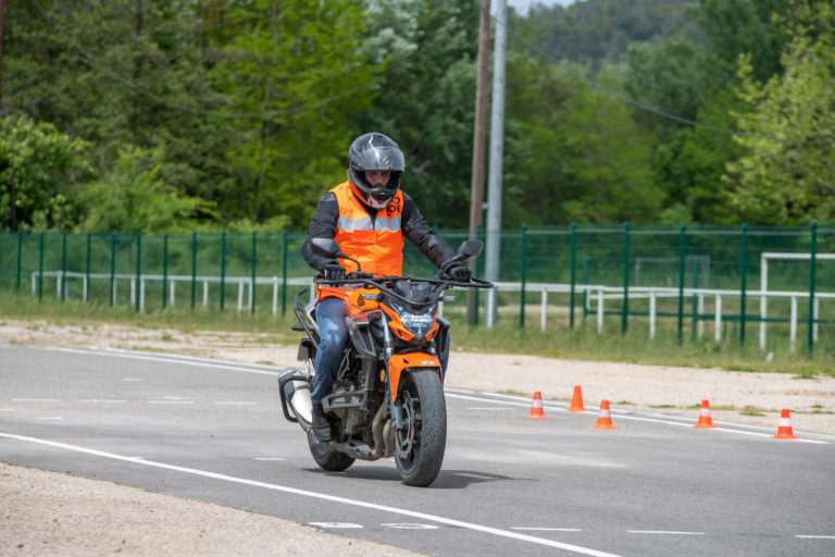 moto école Malélys à Garéoult dans le Var