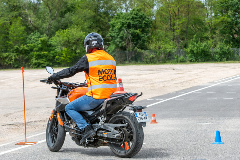 moto école Malélys à Garéoult dans le Var